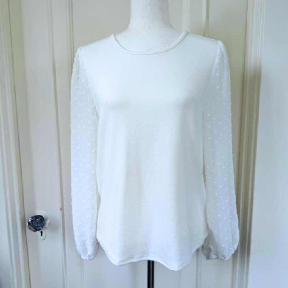 SOJOURN White Sheer Sleeve Swiss Dot Knit Top Size MP - Picture 4 of 11